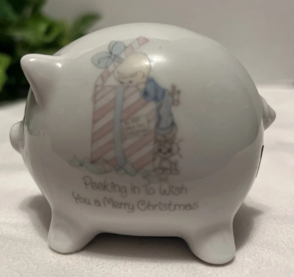 1986 PRECIOUS MOMENTS Bank Peeking In To Wish You A Merry Christmas Deco
